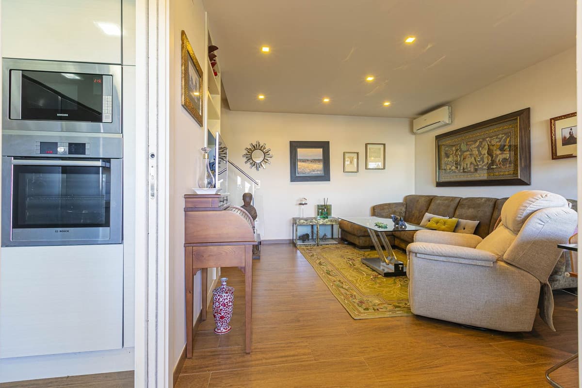Townhouse in La Cala — photo 5 of 10