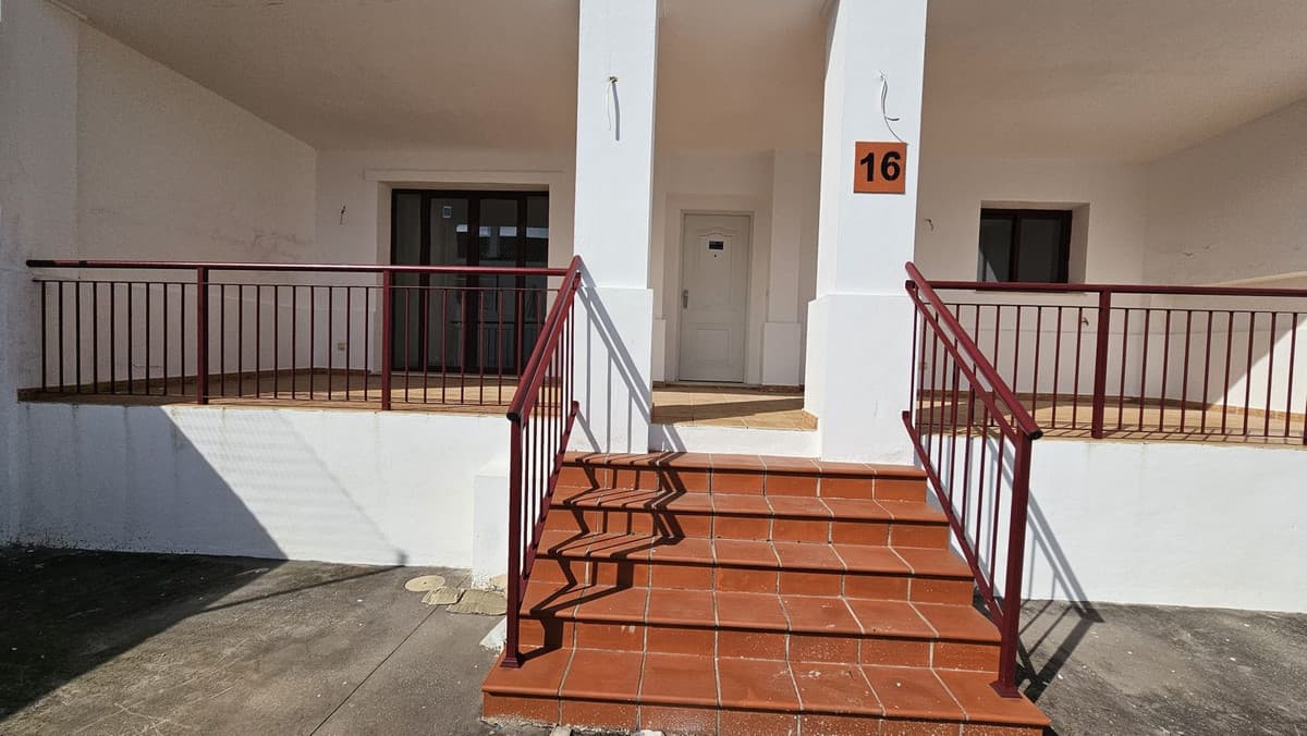 Townhouse in Doña Julia — photo 4 of 10