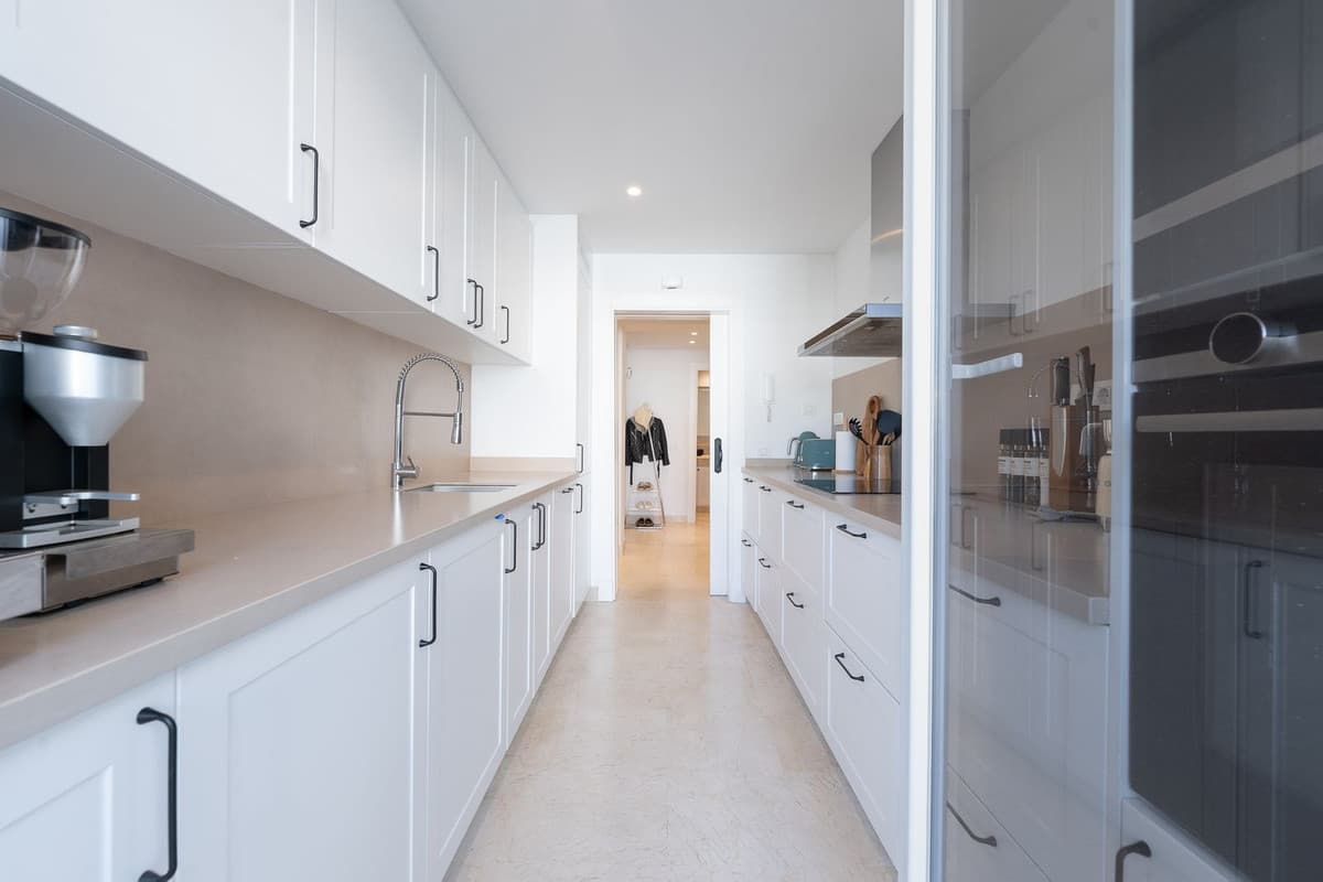 Ground Floor Apartment in Nueva Andalucía — photo 9 of 10