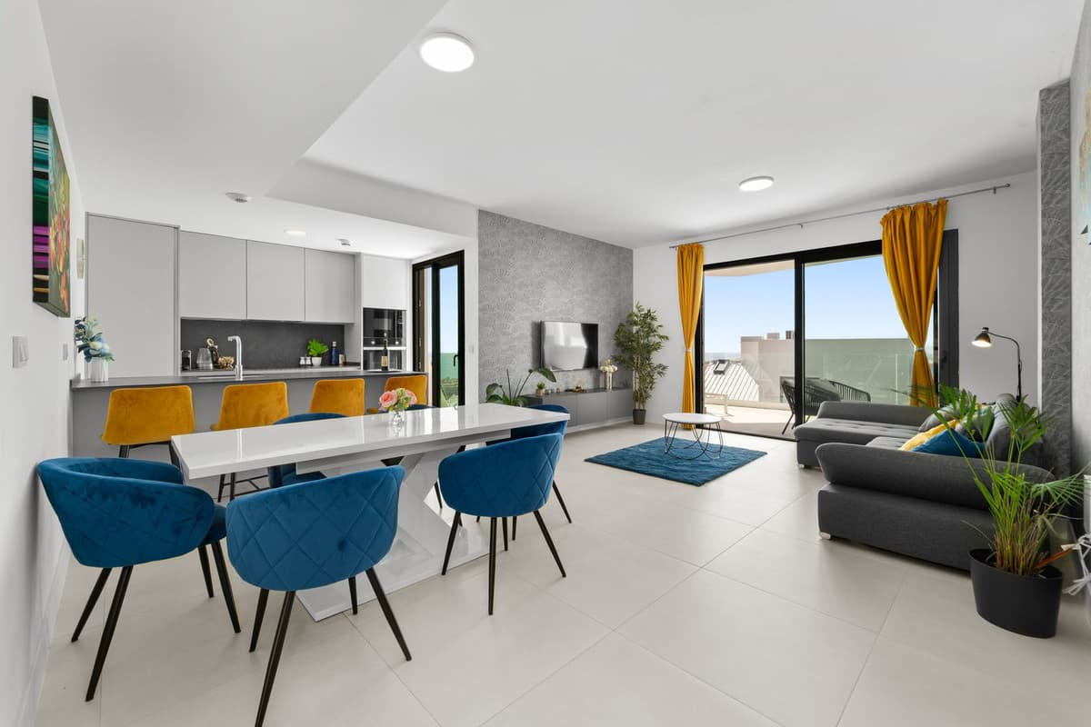 Middle Floor Apartment in Fuengirola — photo 2 of 10