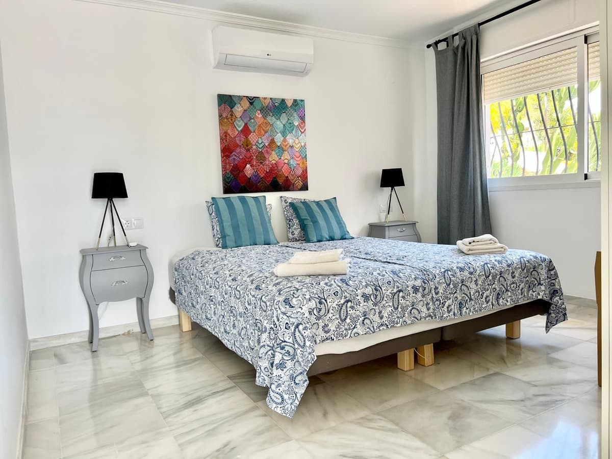 Detached Villa in Torreblanca — photo 9 of 10