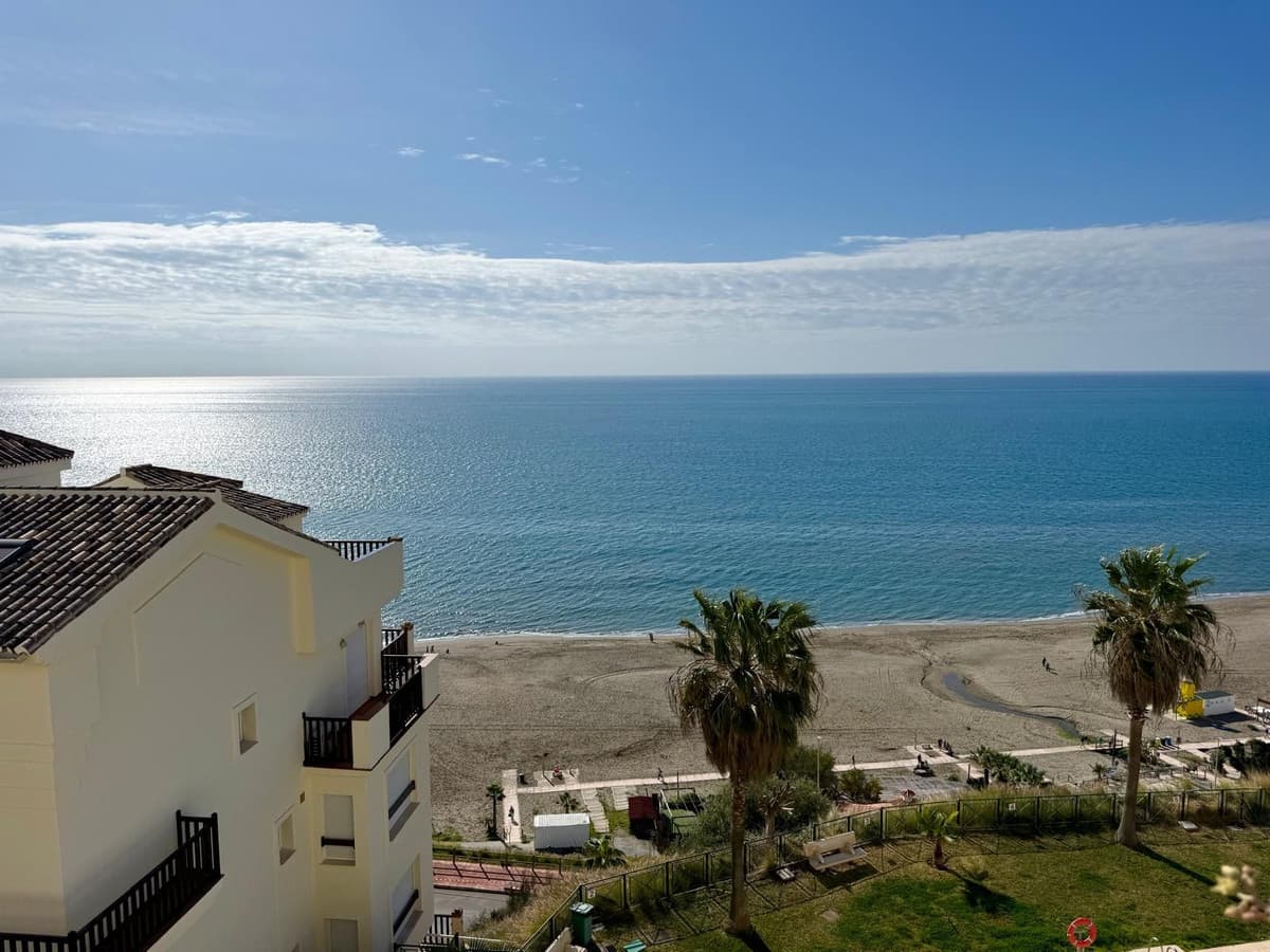 Middle Floor Apartment in Benalmadena Costa — photo 6 of 20