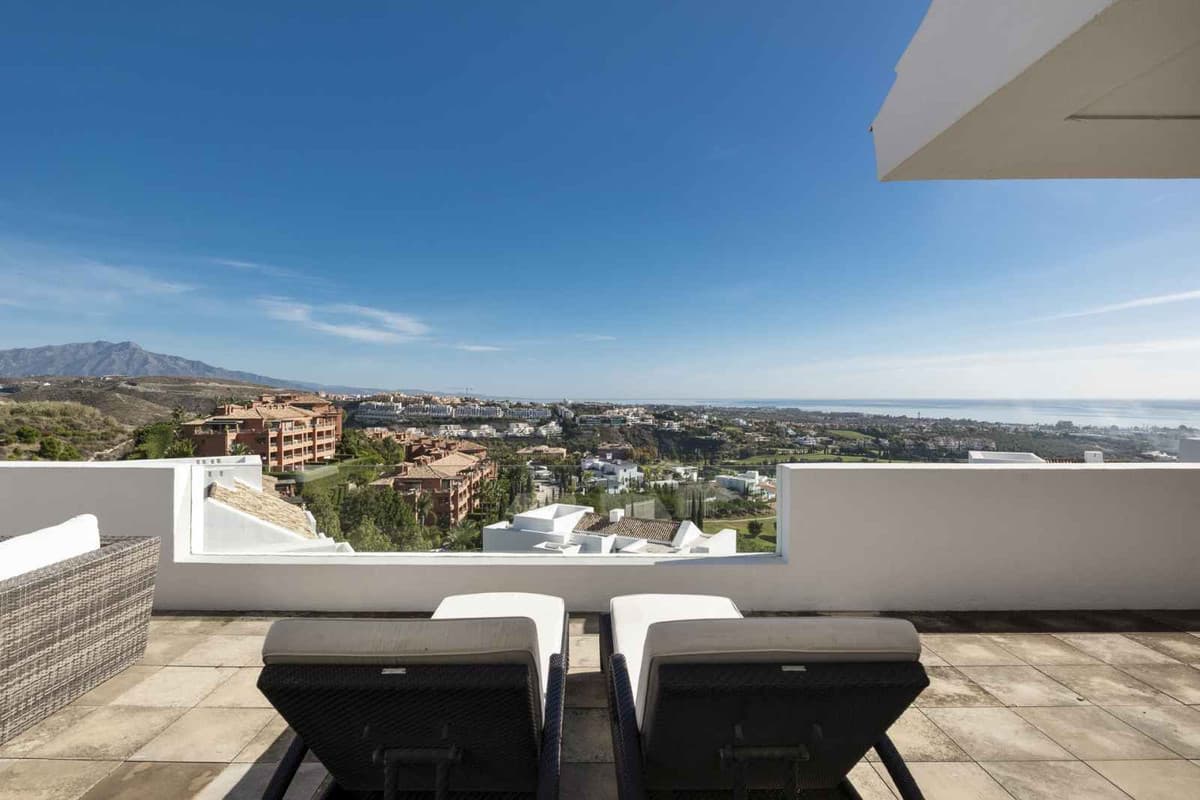 Penthouse in New Golden Mile — photo 4 of 10