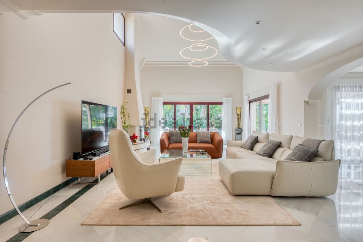 Detached Villa in Los Flamingos — photo 2 of 10