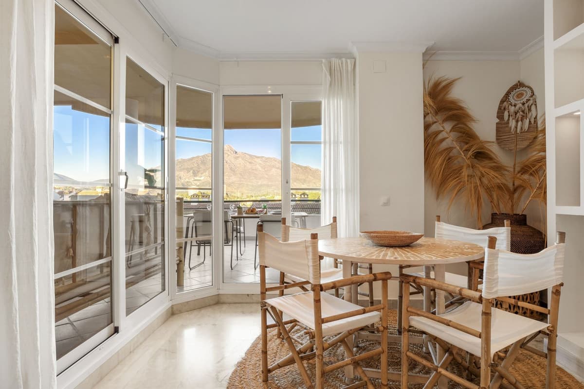 Duplex in Nueva Andalucía — photo 5 of 10
