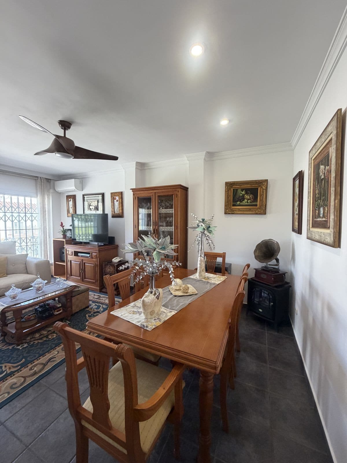 Townhouse in Estepona — photo 3 of 10