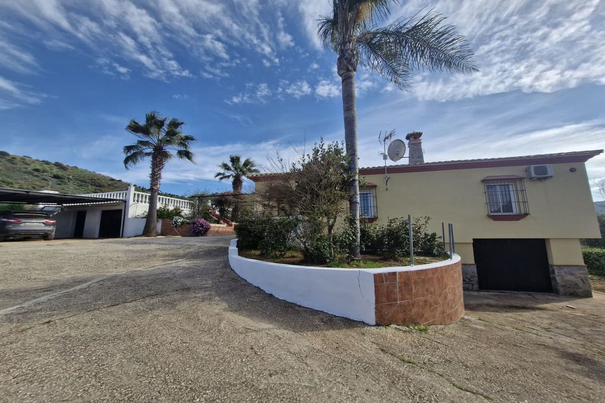 Cortijo in Coín — photo 4 of 10