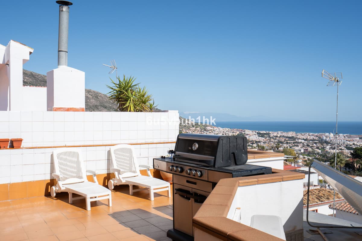 Townhouse in Benalmadena Pueblo — photo 4 of 10