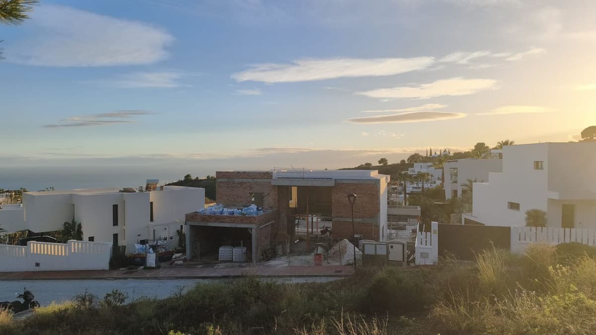 Residential Plot in Mijas — photo 1 of 9