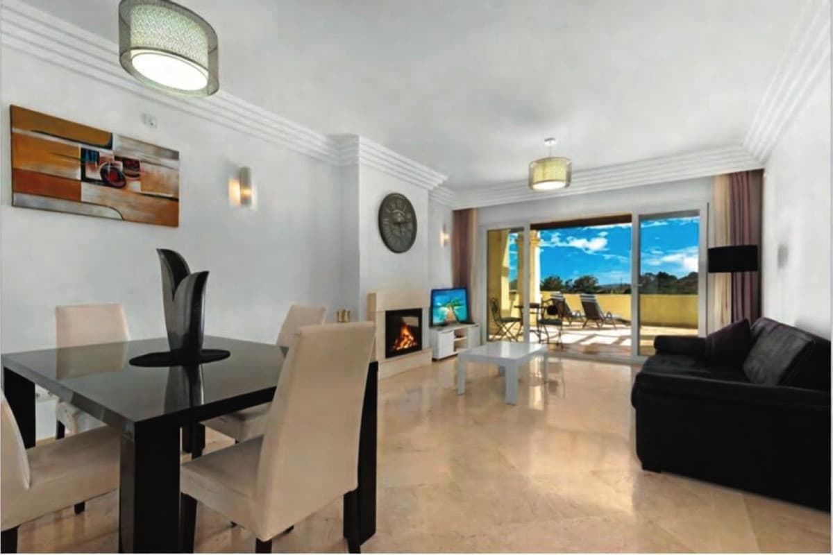 Middle Floor Apartment in Casares Playa — photo 3 of 10