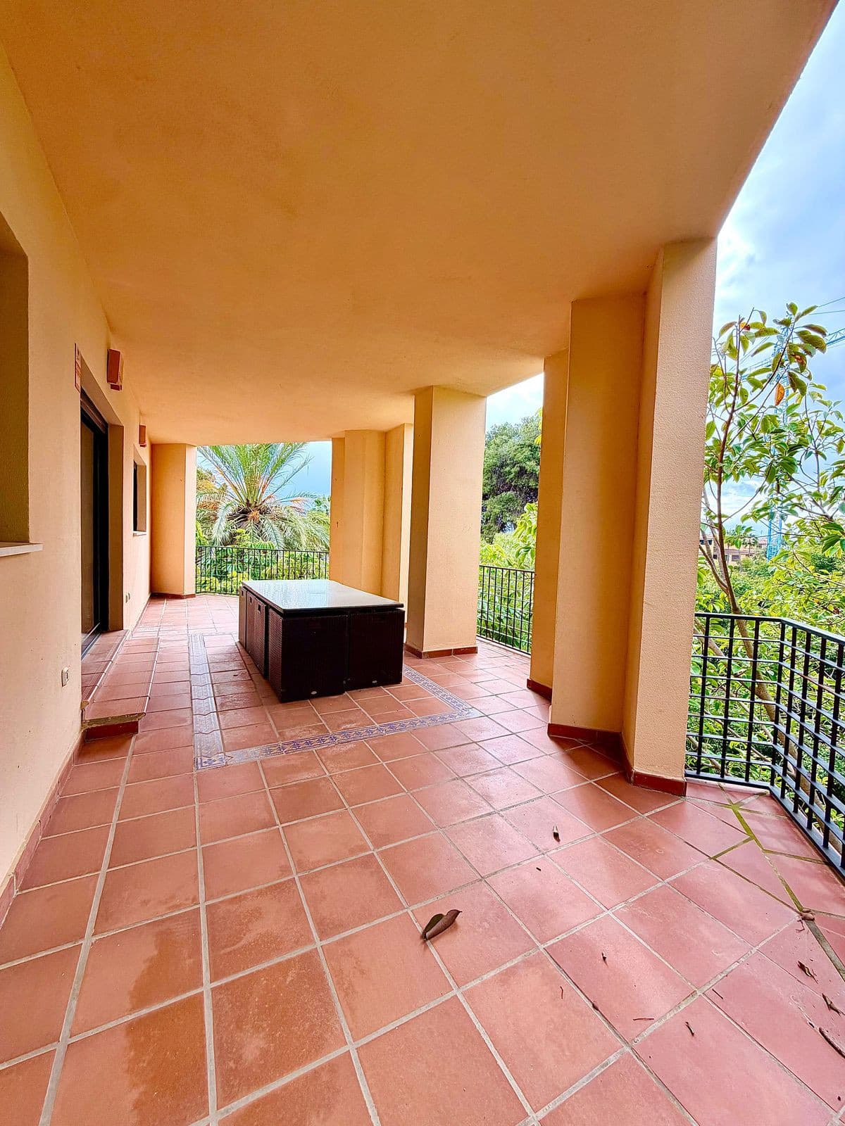 Top Floor Apartment in Puerto Banús — photo 10 of 10