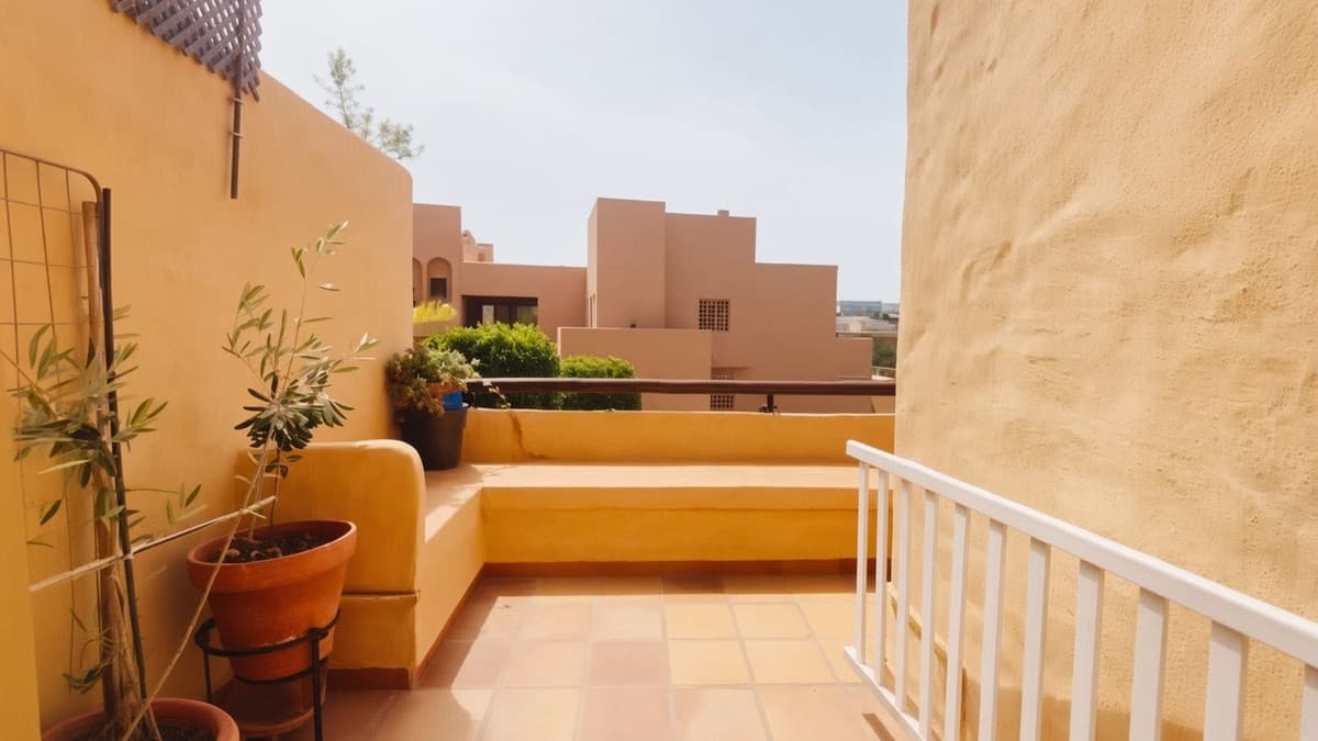 Ground Floor Apartment in La Duquesa — photo 10 of 10