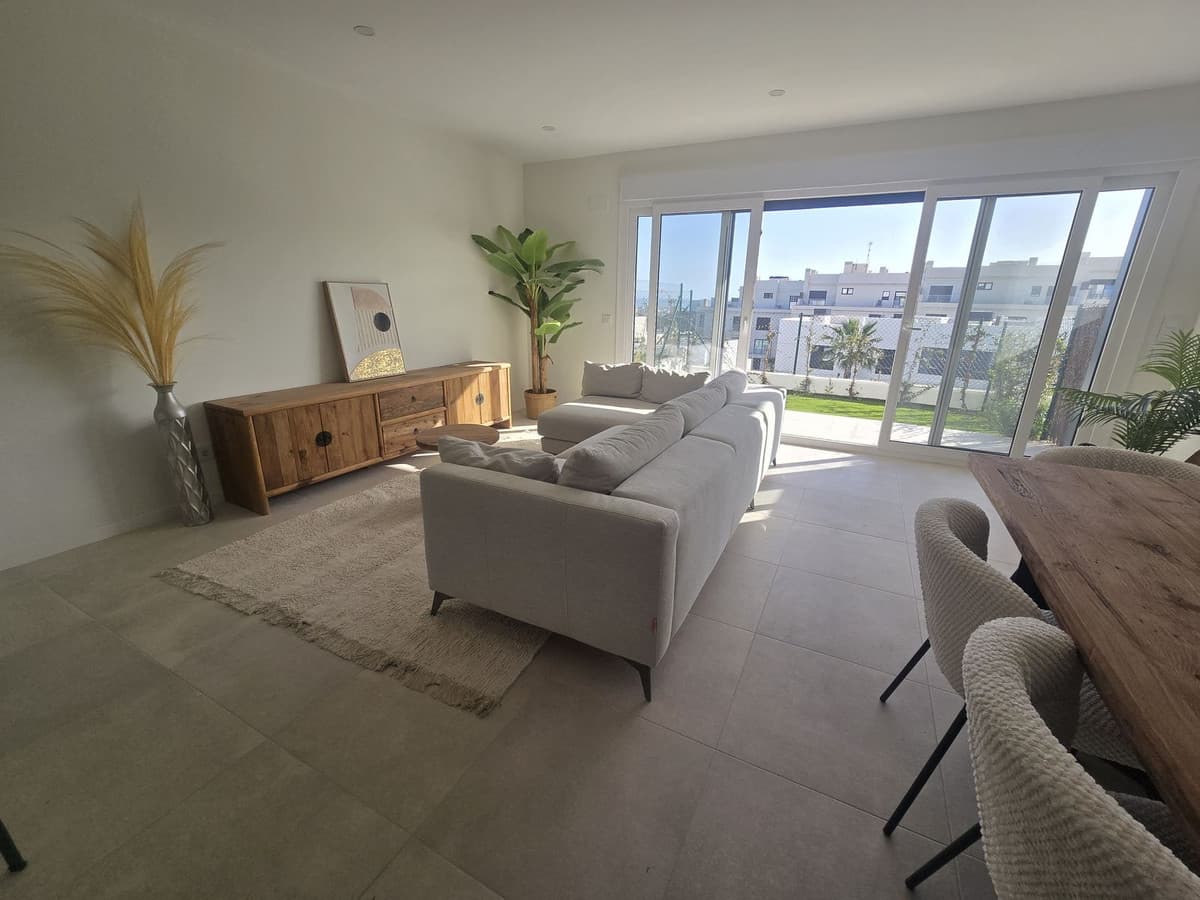 Townhouse in La Cala de Mijas — photo 3 of 10