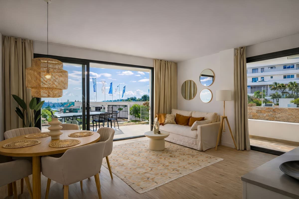 Ground Floor Apartment in Estepona — photo 2 of 10