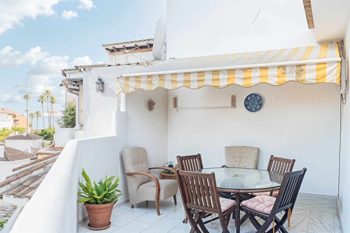 Penthouse in Elviria — photo 2 of 10