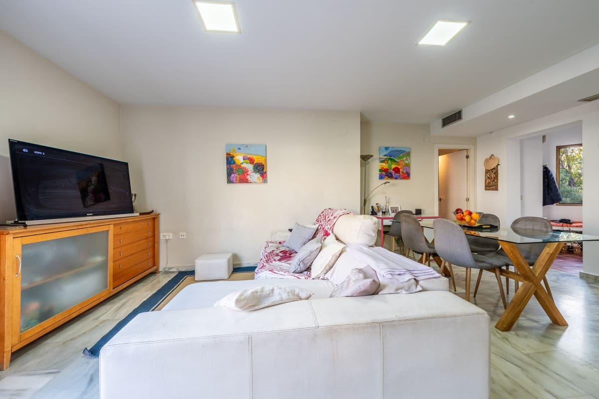 Penthouse in Elviria — photo 9 of 10