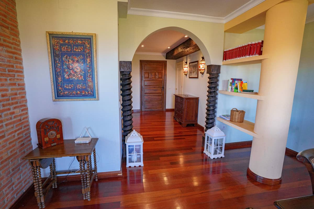 Ground Floor Apartment in Ronda — photo 10 of 10