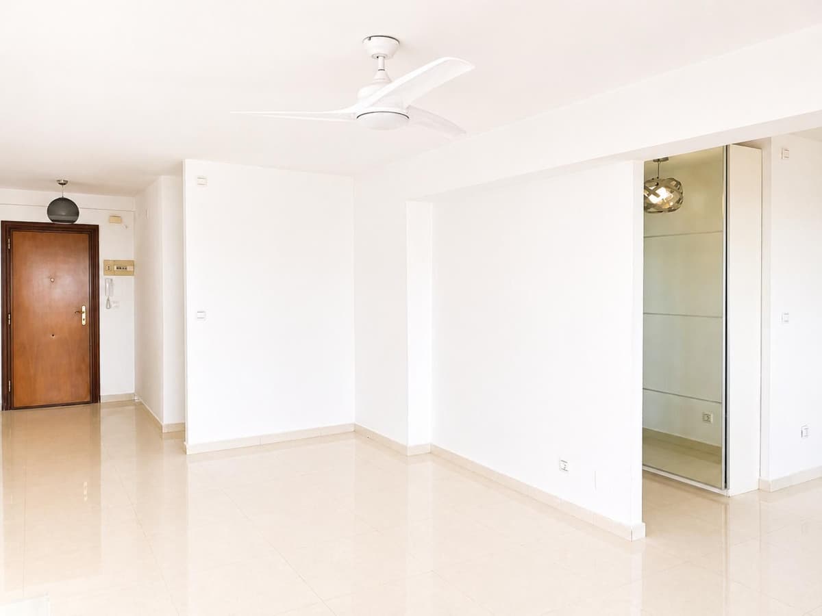 Middle Floor Apartment in La Carihuela — photo 8 of 10