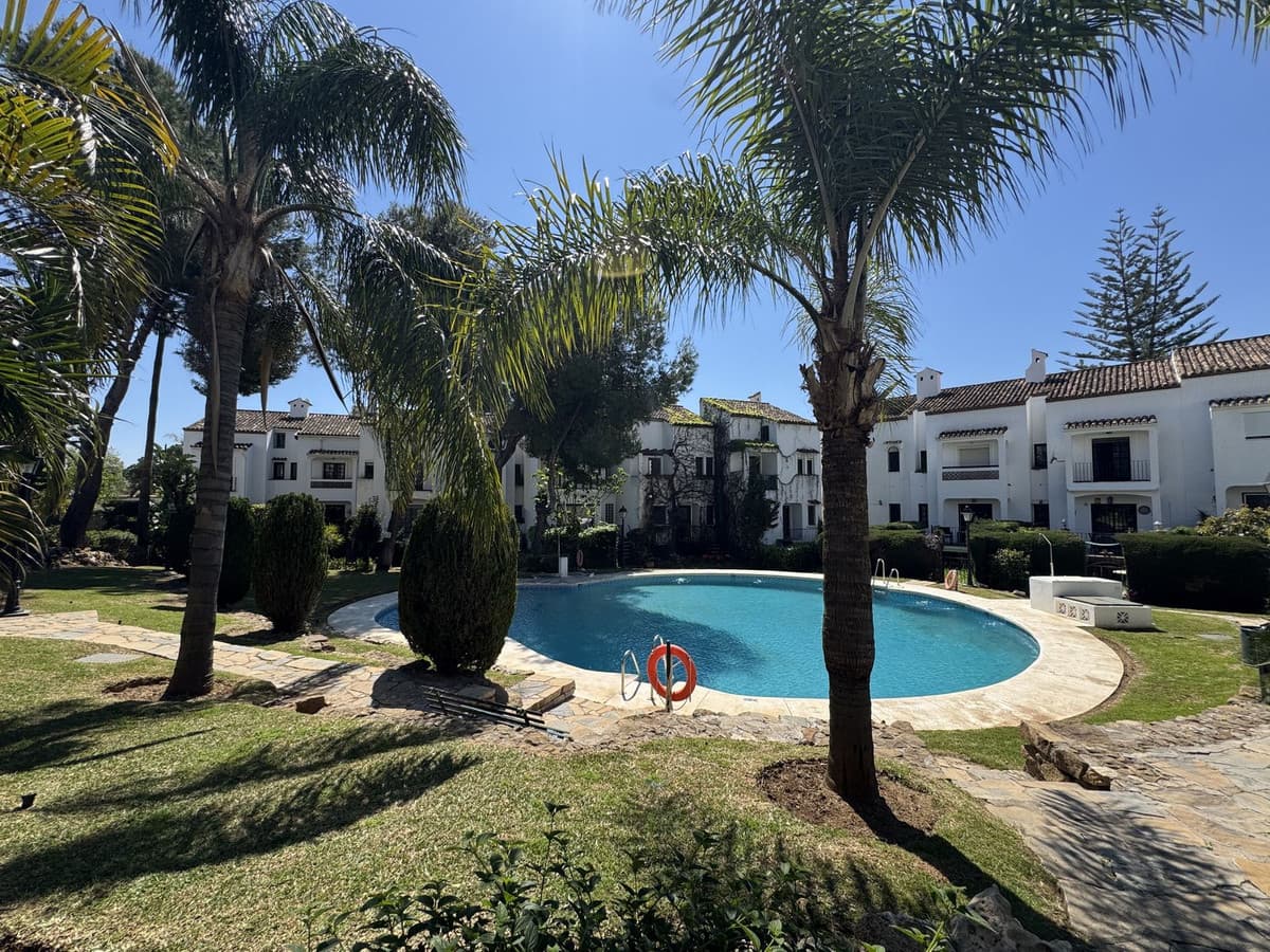 Townhouse in Marbella — photo 2 of 10