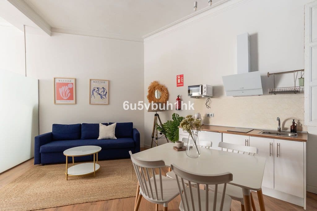 Ground Floor Apartment in Málaga — photo 10 of 10