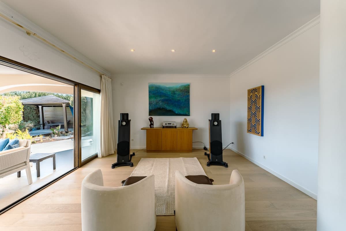 Detached Villa in Benahavís — photo 9 of 10