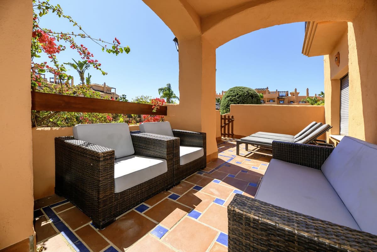 Ground Floor Apartment in Estepona — photo 9 of 10