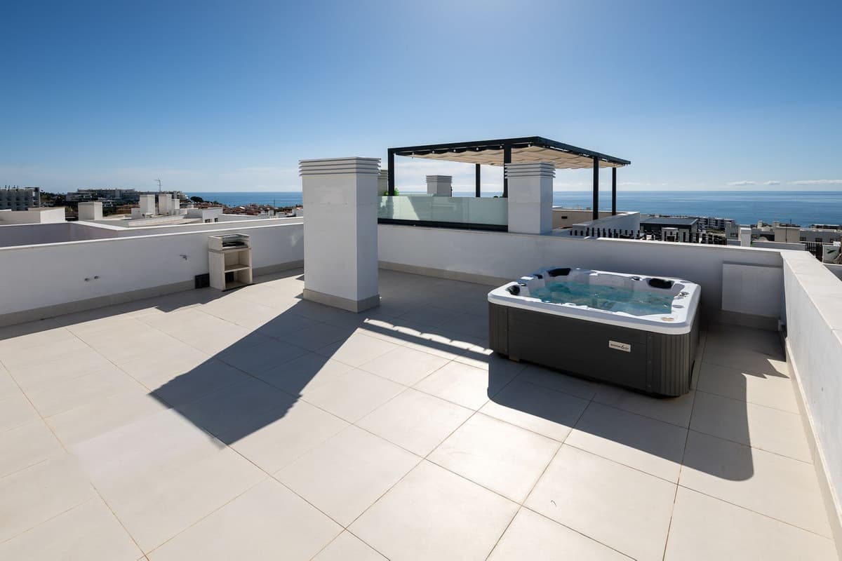 Penthouse in Fuengirola — photo 2 of 10