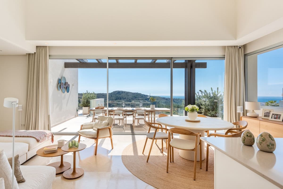 Penthouse Duplex in Benahavís — photo 2 of 10