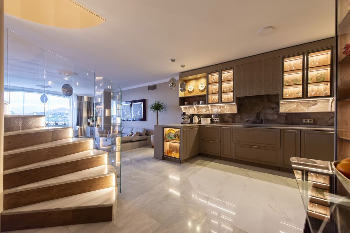 Townhouse in Nueva Andalucía — photo 9 of 10