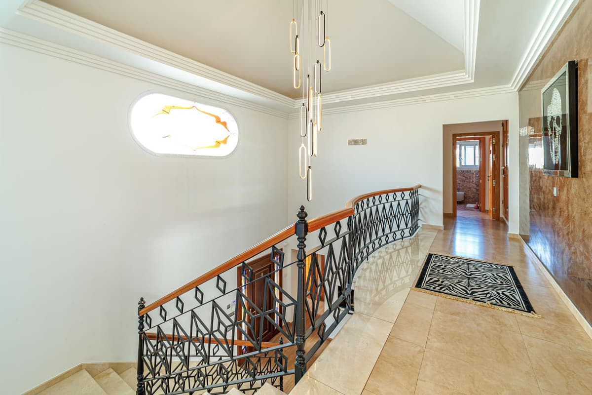 Detached Villa in Marbella — photo 9 of 10