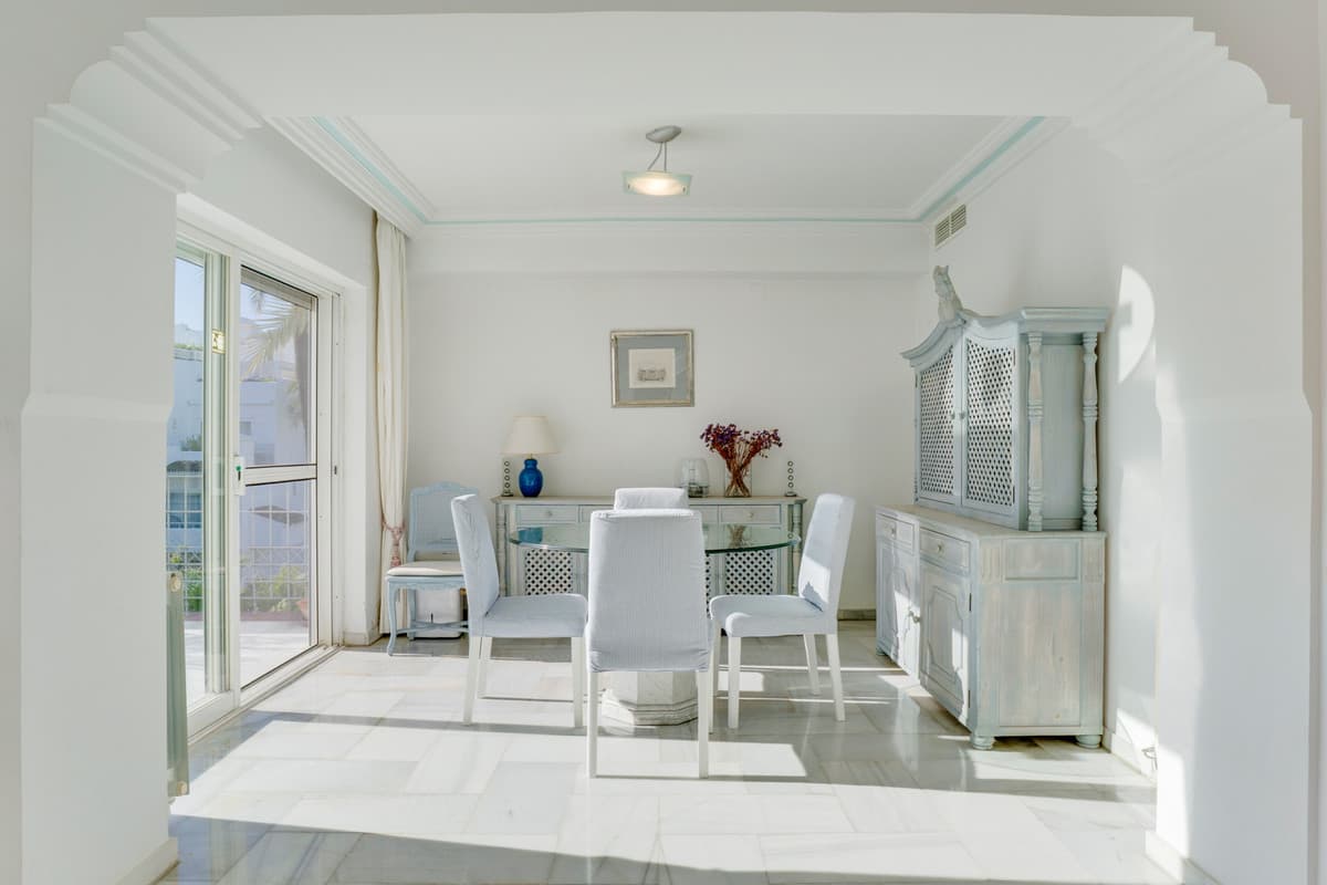 Penthouse Duplex in The Golden Mile — photo 4 of 10