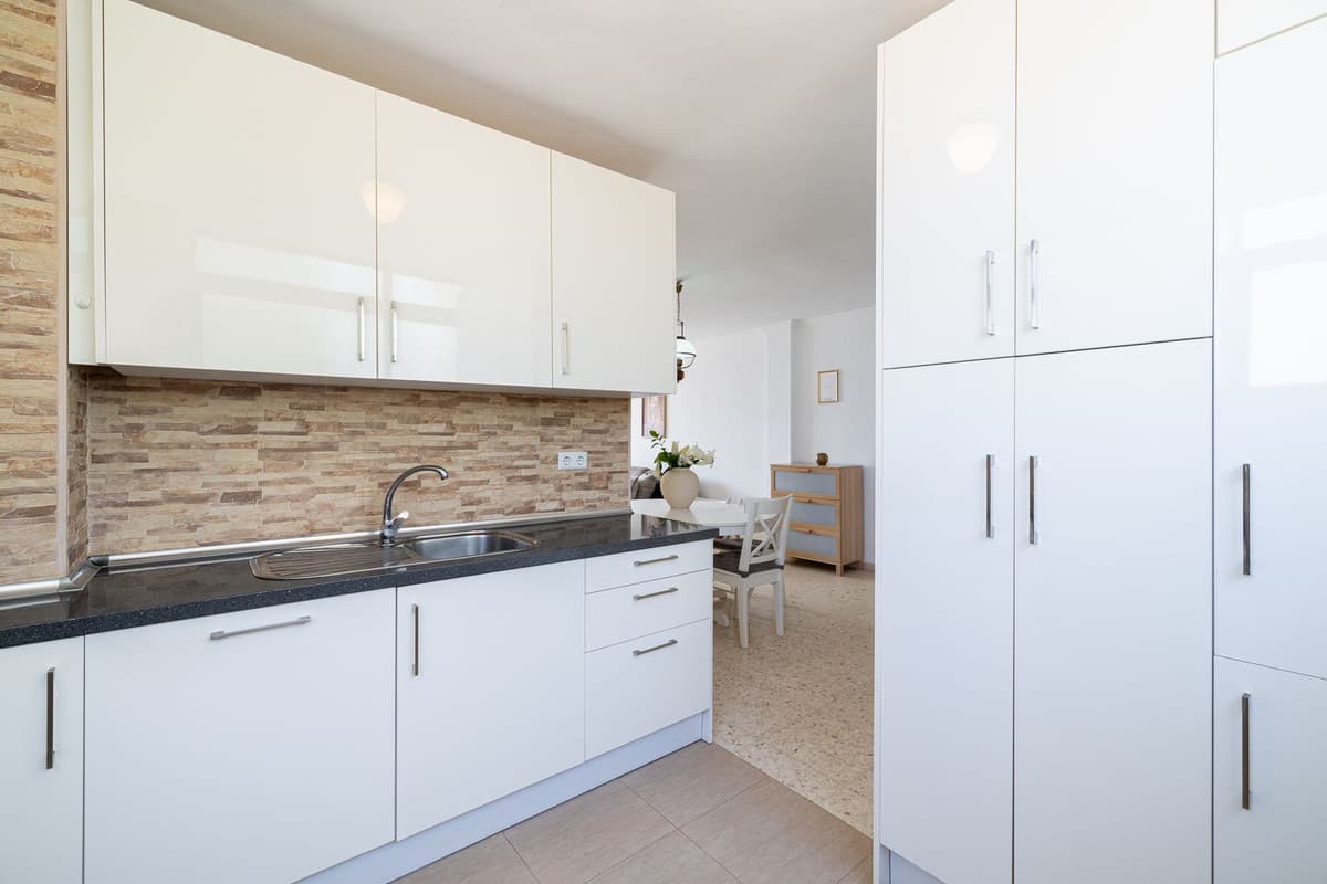 Middle Floor Apartment in Benalmadena — photo 9 of 10