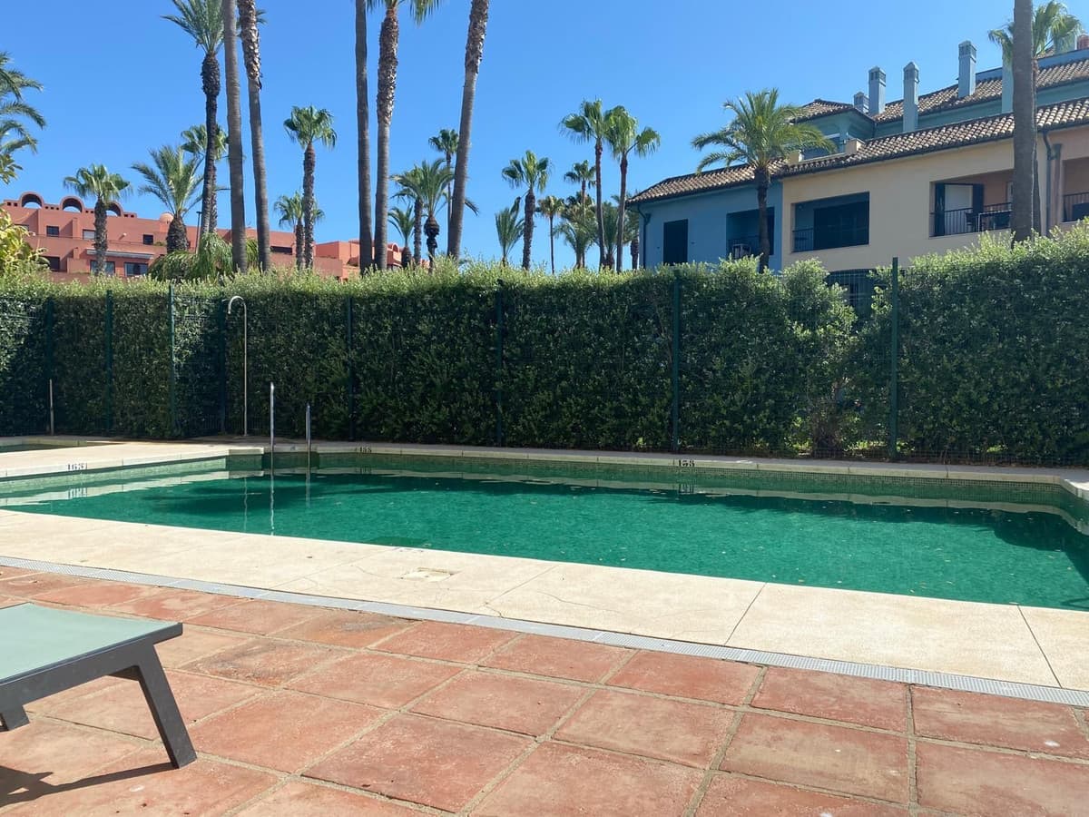 Duplex in Sotogrande — photo 2 of 10