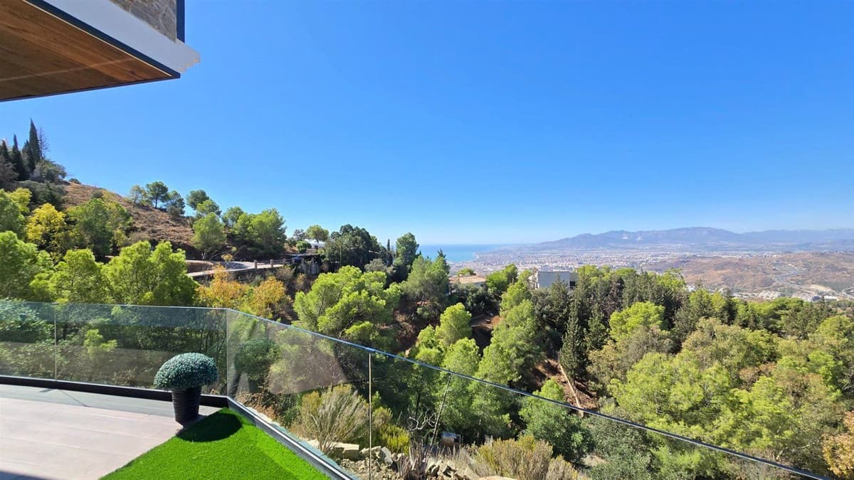 Detached Villa in Limonar — photo 5 of 10