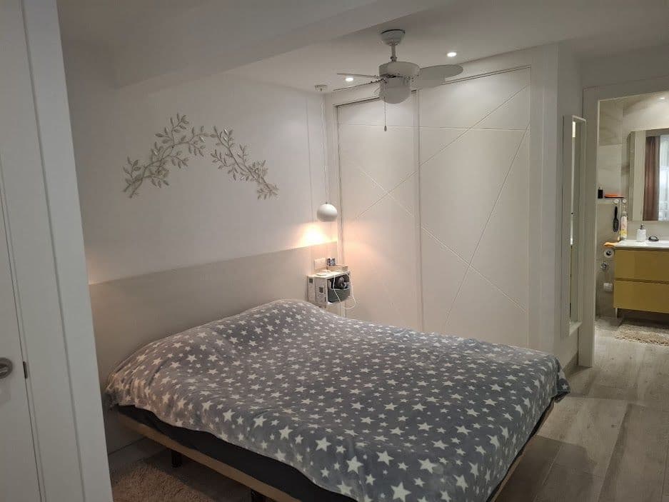 Middle Floor Apartment in Marbella — photo 10 of 10
