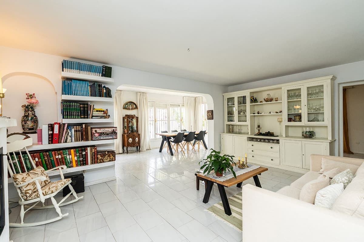 Detached Villa in Río Real — photo 2 of 10