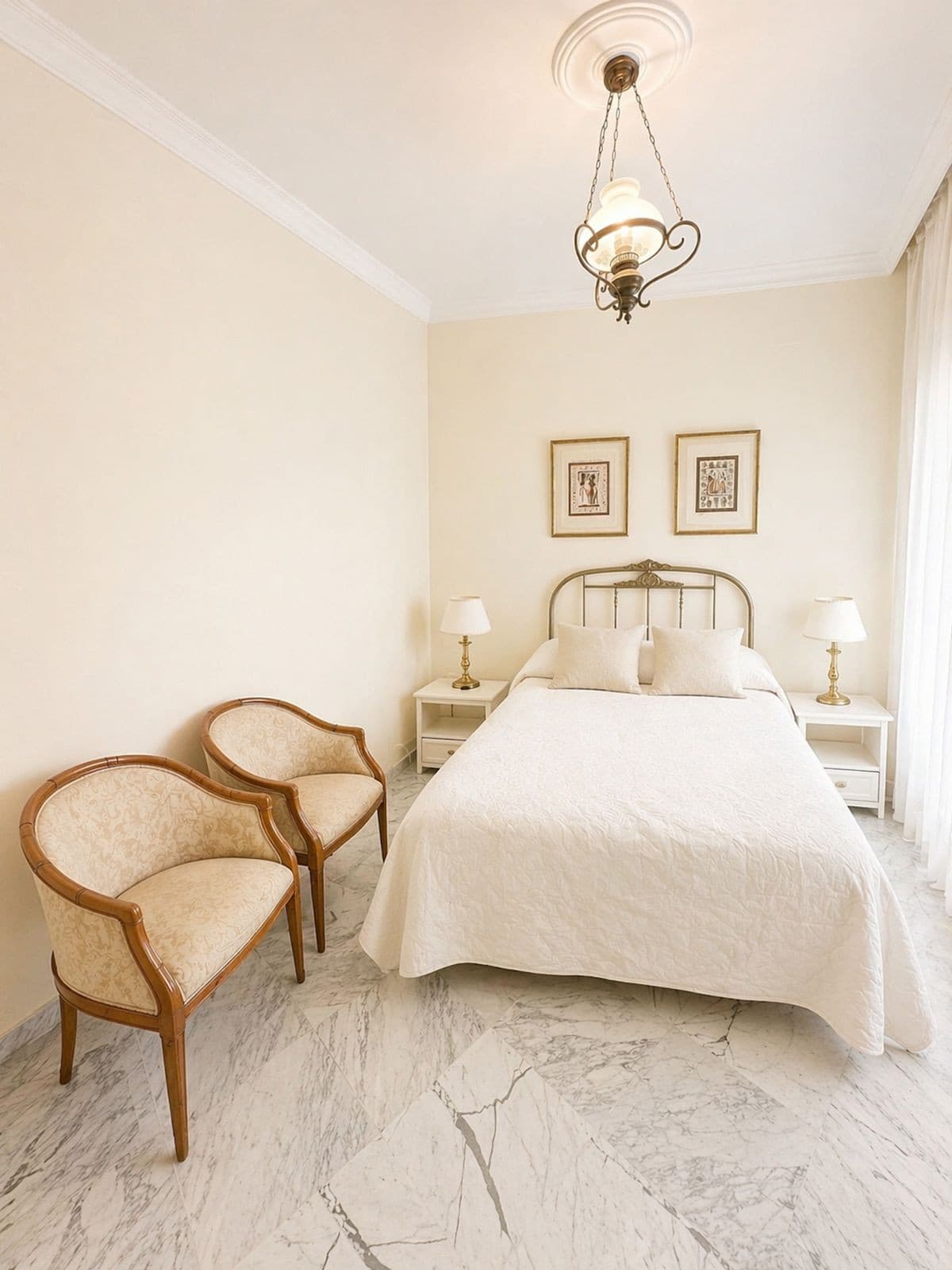 Middle Floor Apartment in Marbella — photo 10 of 10