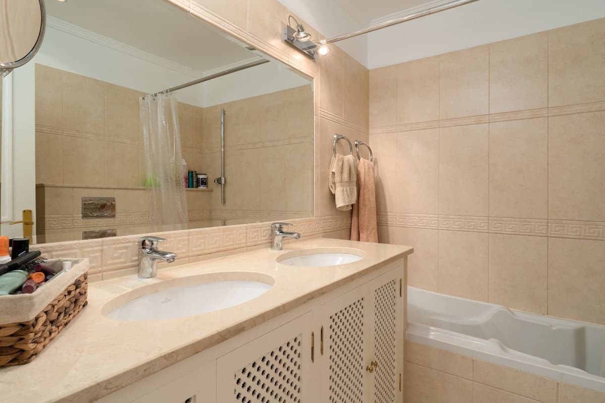 Semi-Detached House in Estepona — photo 9 of 10