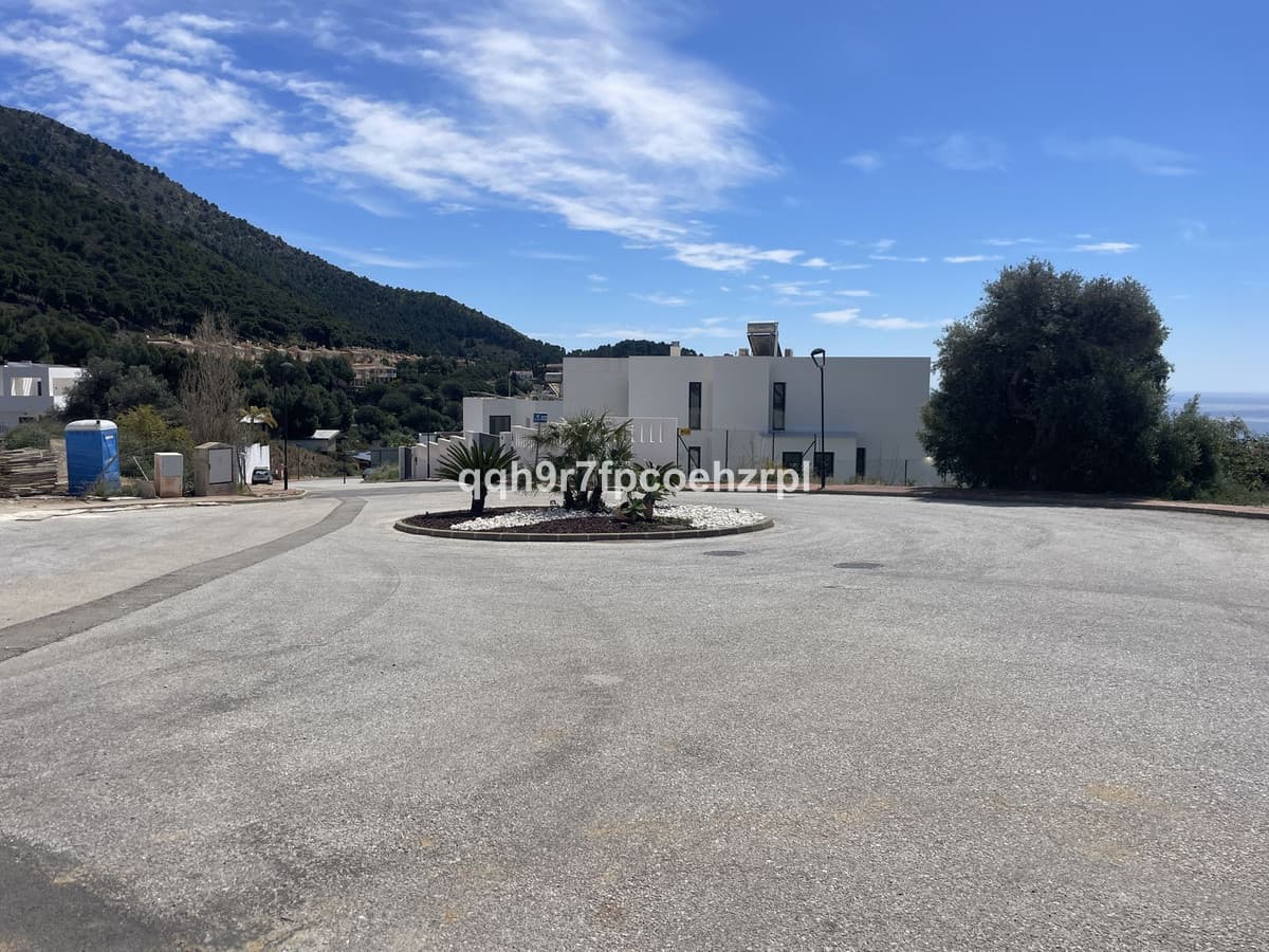 Residential Plot in Mijas — photo 2 of 5