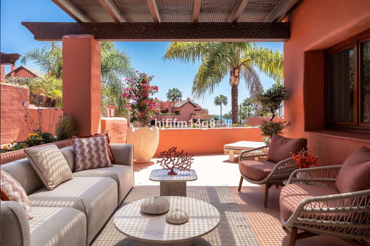 Penthouse Duplex in Estepona — photo 3 of 10