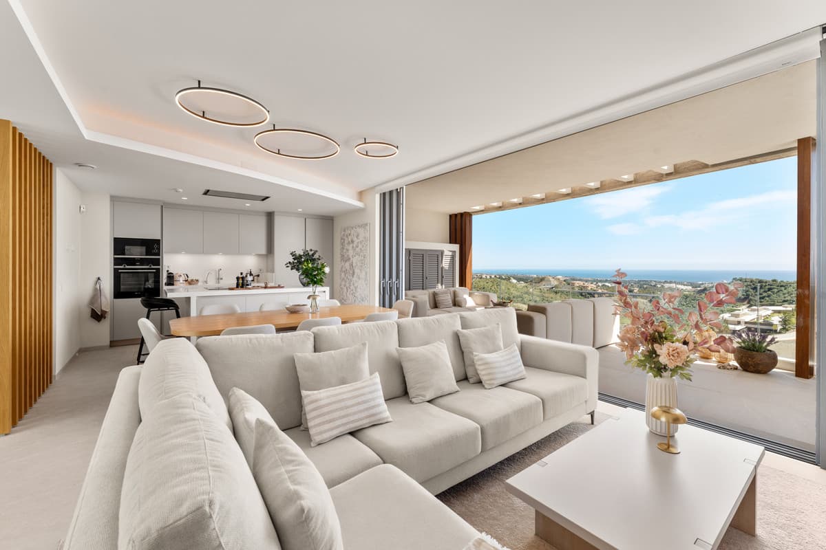 Penthouse Duplex in Benahavís — photo 1 of 10