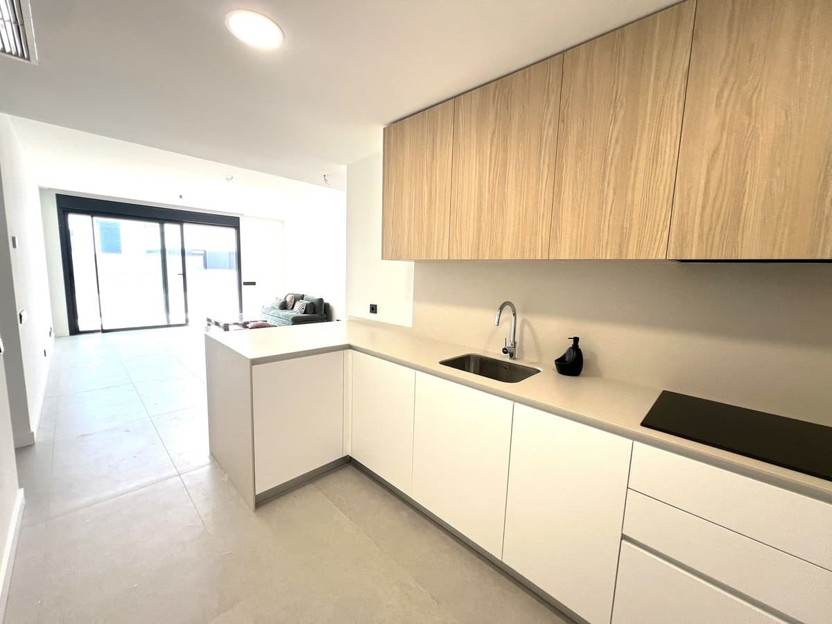 Middle Floor Apartment in Altos de los Monteros — photo 5 of 10