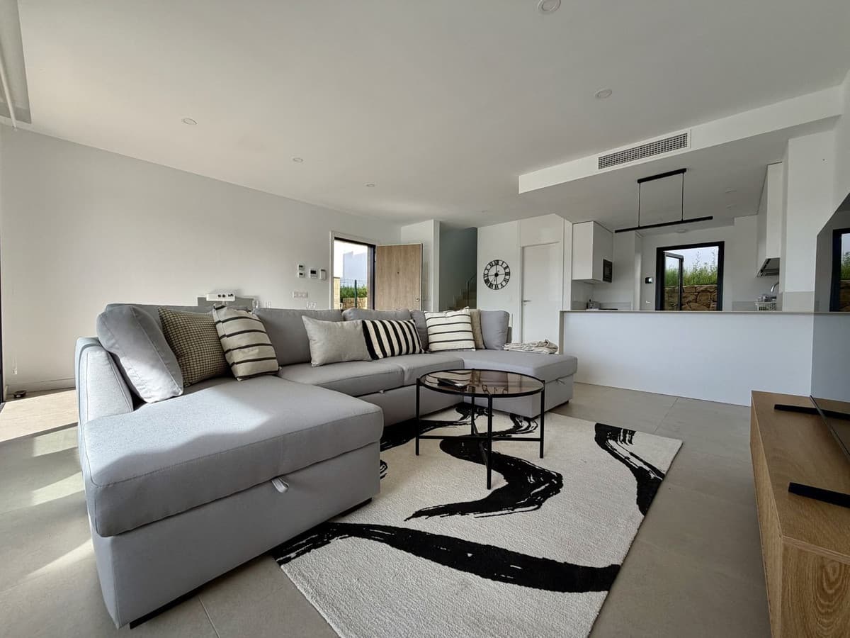 Semi-Detached House in Atalaya — photo 6 of 10