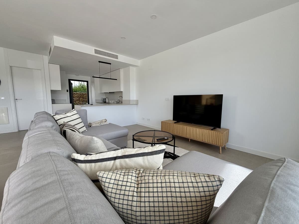 Semi-Detached House in Atalaya — photo 8 of 10