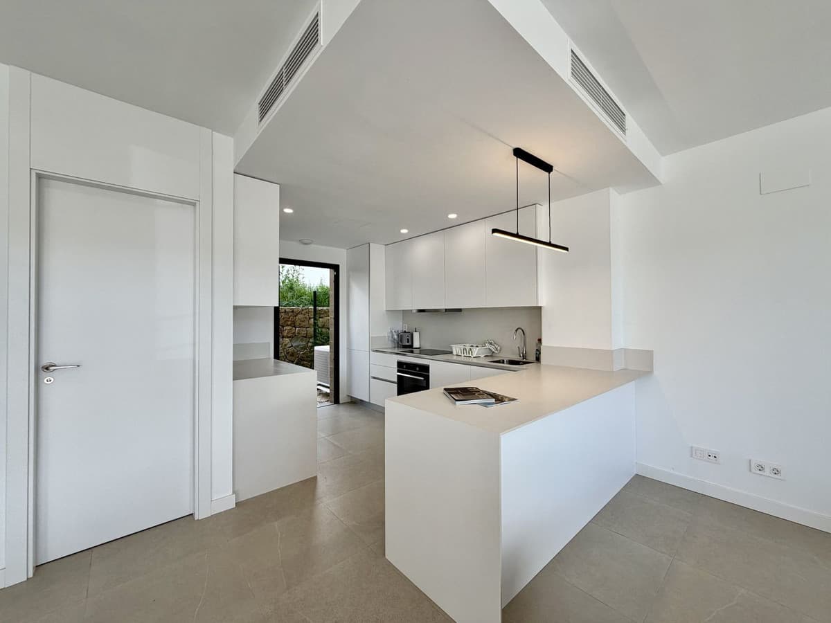 Semi-Detached House in Atalaya — photo 9 of 10