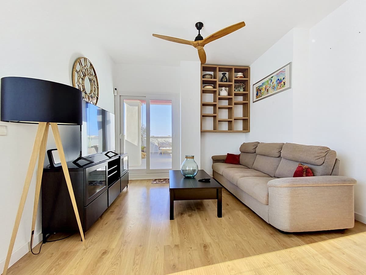 Penthouse in Estepona — photo 8 of 10