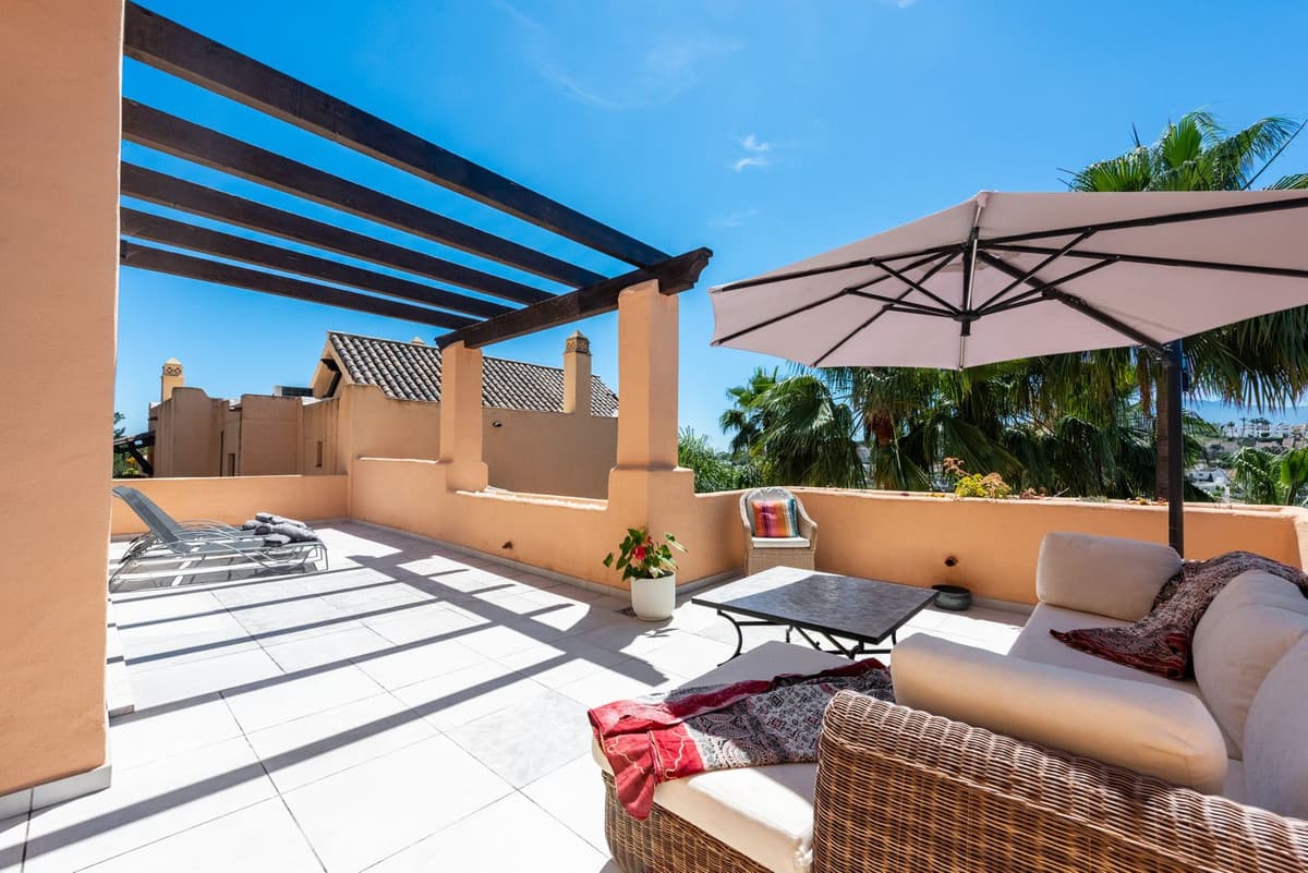 Penthouse Duplex in Atalaya — photo 4 of 10