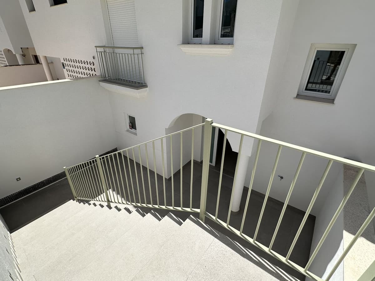 Townhouse in Torrequebrada — photo 2 of 10