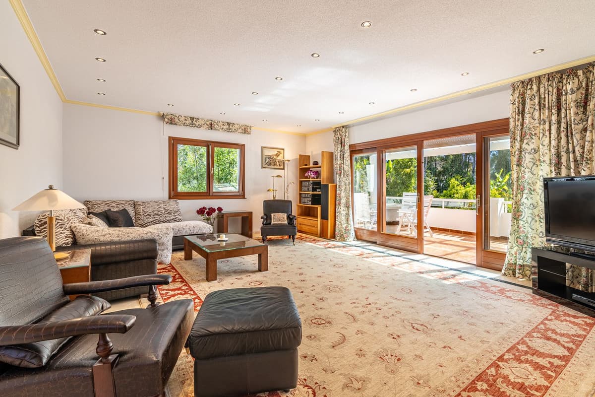 Detached Villa in New Golden Mile — photo 10 of 10