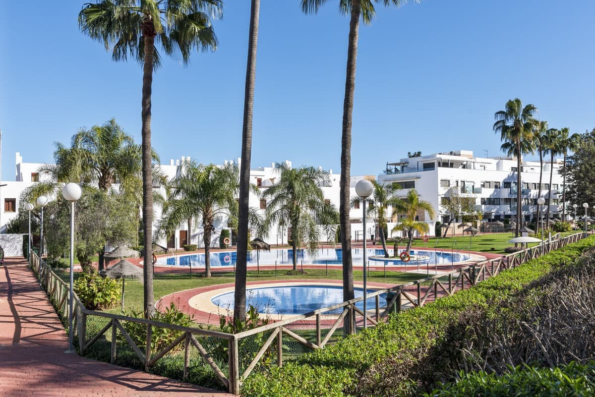 Middle Floor Apartment in La Cala de Mijas — photo 8 of 10